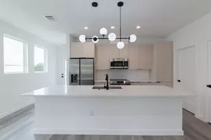 21515A Patton Ave, Lago Vista, TX 78645 - Photo 6