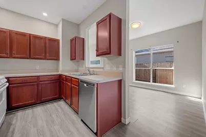 106 Shenandoah Trail, Elgin, TX 78621 - Photo 10