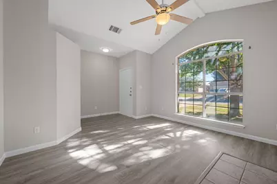 106 Shenandoah Trail, Elgin, TX 78621 - Photo 4