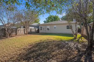 106 Shenandoah Trail, Elgin, TX 78621 - Photo 24