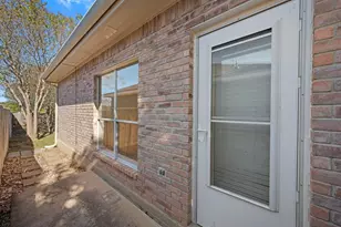 106 Shenandoah Trail, Elgin, TX 78621 - Photo 22