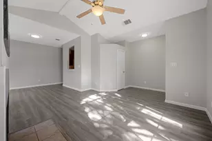 106 Shenandoah Trail, Elgin, TX 78621 - Photo 6