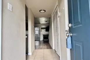 2018 W Rundberg Ln, Austin, TX 78758 - Photo 4
