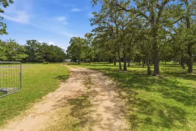 7921 Vista Ranch Road, Smithville, TX 78957 - Photo 34