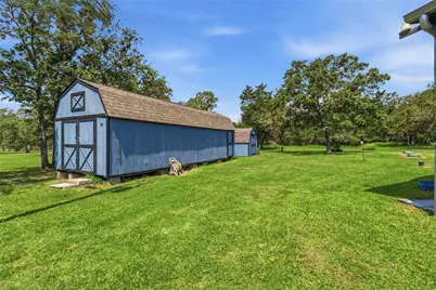 7921 Vista Ranch Road, Smithville, TX 78957 - Photo 24