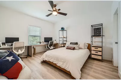6915 Carver Avenue #1, Austin, TX 78752 - Photo 16
