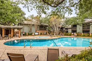 7122 Wood Hollow Dr, Austin, TX 78731 - Photo 32