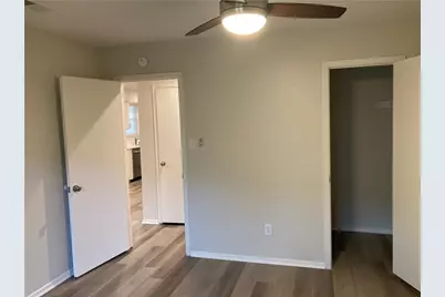 1908 B Townesouth Circle, Austin, TX 78741 - Photo 4