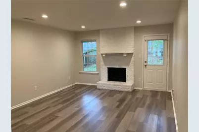 1908 B Townesouth Circle, Austin, TX 78741 - Photo 2