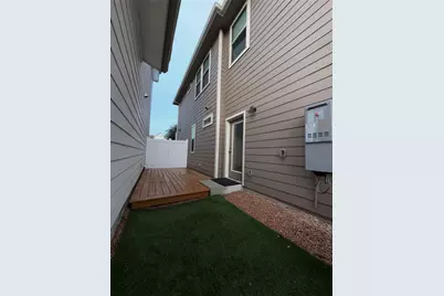 8306 Mandela Bend, Austin, TX 78744 - Photo 4