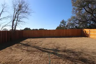 394 Bishop Wood Rd, Dripping Springs, TX 78620 - Photo 16