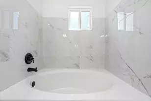 17701 Village Dr, Dripping Springs, TX 78620 - Photo 20