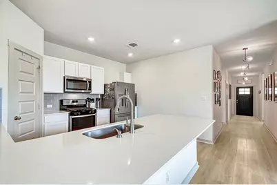 228 Greens Bayou Trail, Hutto, TX 78634 - Photo 8