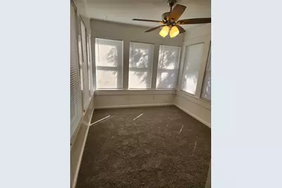 130 Olive Street #Unit 201B, San Marcos, TX 78666 - Photo 4