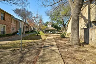 2002 Millay Dr, Austin, TX 78752 - Photo 38