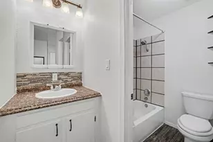 6307 Chesterfield Ave, Austin, TX 78752 - Photo 18