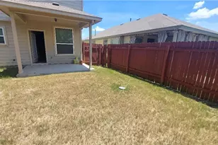 8404 Harrier Dr, Austin, TX 78729 - Photo 14