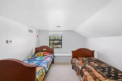 1479 E Hempstead Street, Giddings, TX 78942 - Photo 16