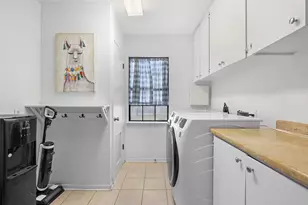 1479 E Hempstead St, Giddings, TX 78942 - Photo 18