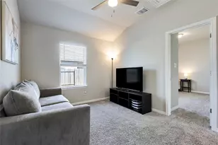 100 Contrada Grace Ln, Hutto, TX 78634 - Photo 20