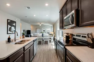 100 Contrada Grace Ln, Hutto, TX 78634 - Photo 8