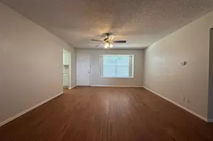 1108 Echo Ln, Austin, TX 78745 - Photo 6
