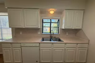 1108 Echo Ln, Austin, TX 78745 - Photo 10