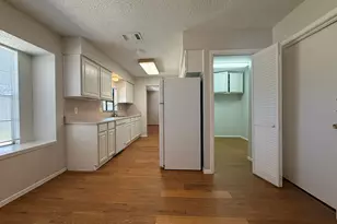 1108 Echo Ln, Austin, TX 78745 - Photo 14