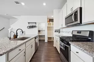 2204 Land Grant Wy, Round Rock, TX 78664 - Photo 8