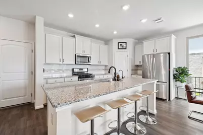 2204 Land Grant Way, Round Rock, TX 78664 - Photo 6