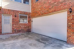 1047 Giberson Way, Buda, TX 78610 - Photo 28