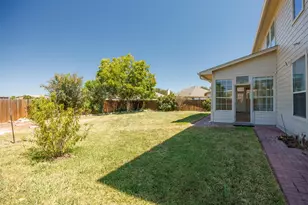 18624 Alnwick Castle Dr, Pflugerville, TX 78660 - Photo 32