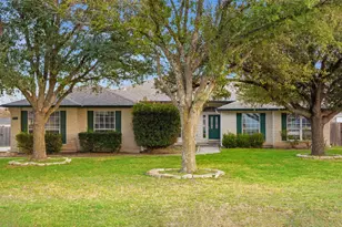 3605 Winding Way, Round Rock, TX 78664 - Photo 2