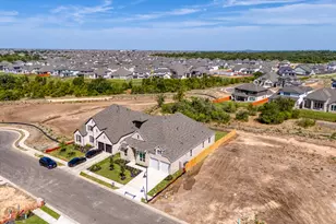 212 Borrego Bnd, Liberty Hill, TX 78642 - Photo 2