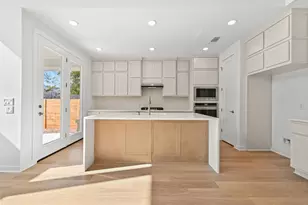 6305 Comanche Moon Trl, Austin, TX 78747 - Photo 2