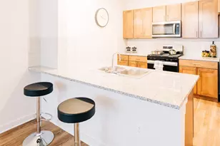 7051 Meadow Lake Blvd, Austin, TX 78744 - Photo 8