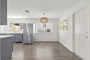 9404 Meadow Vale, Austin, TX 78758 - Photo 10