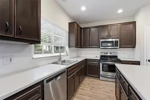 3925 Newland Dr, Round Rock, TX 78681 - Photo 10