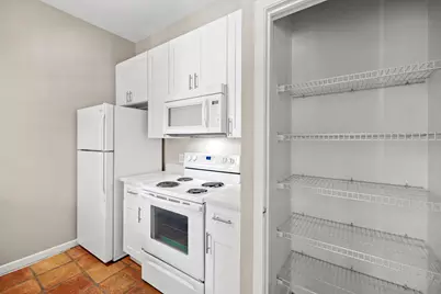 712 Graham Place #203, Austin, TX 78705 - Photo 10