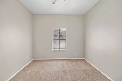 712 Graham Place #203, Austin, TX 78705 - Photo 16