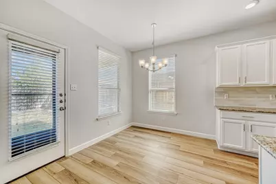 301 Serpentine Lane, Jarrell, TX 76537 - Photo 12