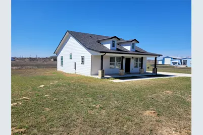 577 County Road 422 Road, Stockdale, TX 78160 - Photo 4