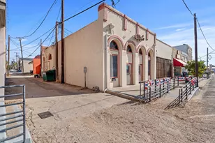 218 N Main St, Rockdale, TX 76567 - Photo 8