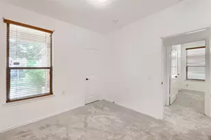 8921 Stambourne St, Austin, TX 78747 - Photo 10