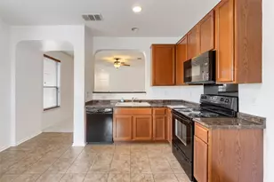 8921 Stambourne St, Austin, TX 78747 - Photo 4