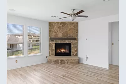 1321 Castalo Ln, Leander, TX 78641 - Photo 10