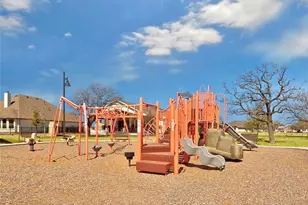 317 Rock Knl St, Liberty Hill, TX 78642 - Photo 36