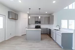 13621 Endless Narrow Ln, Elgin, TX 78621 - Photo 10