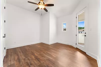 300 Marina View Court, Austin, TX 78734 - Photo 16