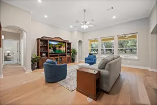 26723 Rockwall Pkwy, New Braunfels, TX 78132 - Photo 6